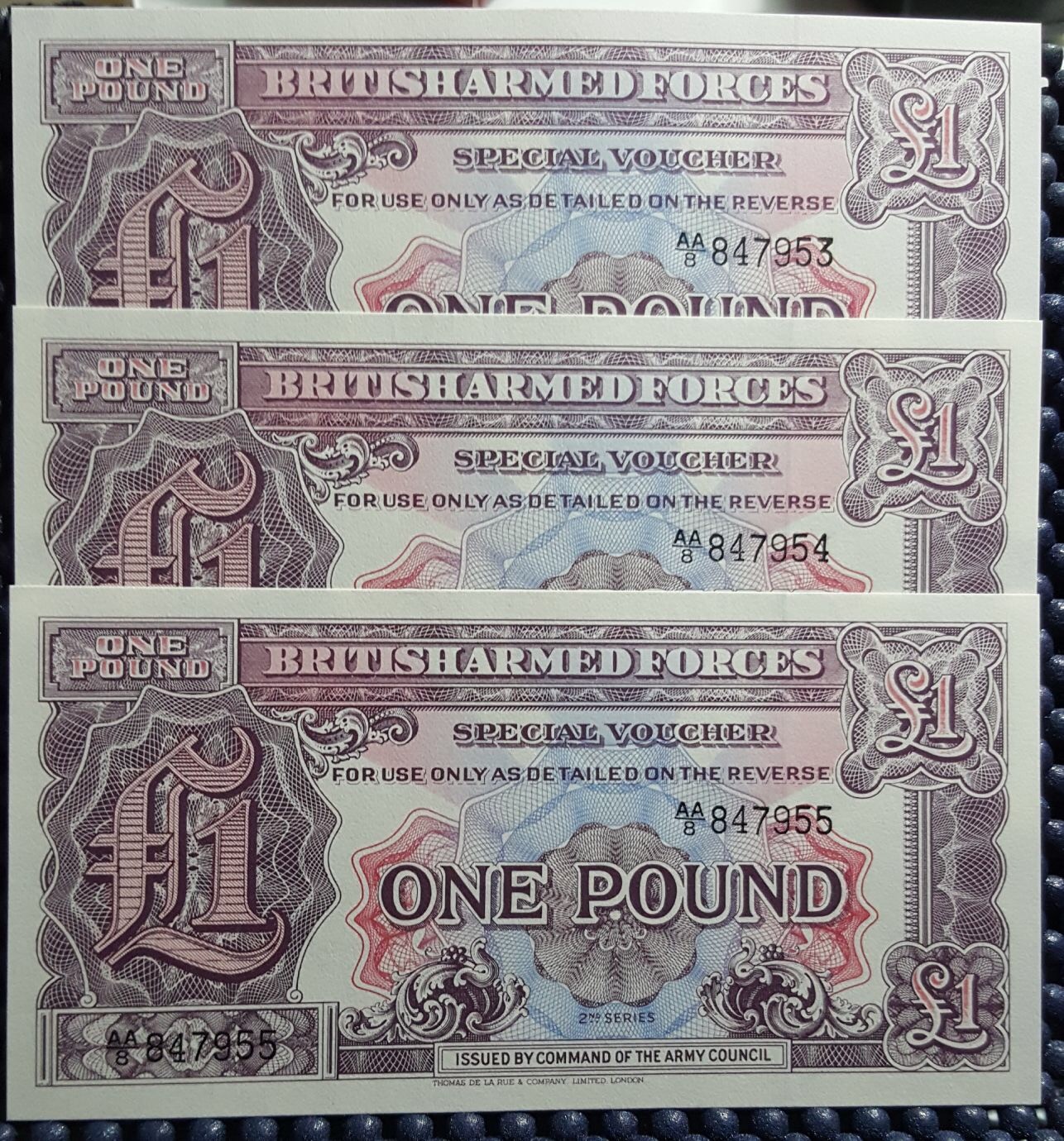Ancient British Armed Forces 1 Pound Voucher, UNC 3pcs in running number, #D476
