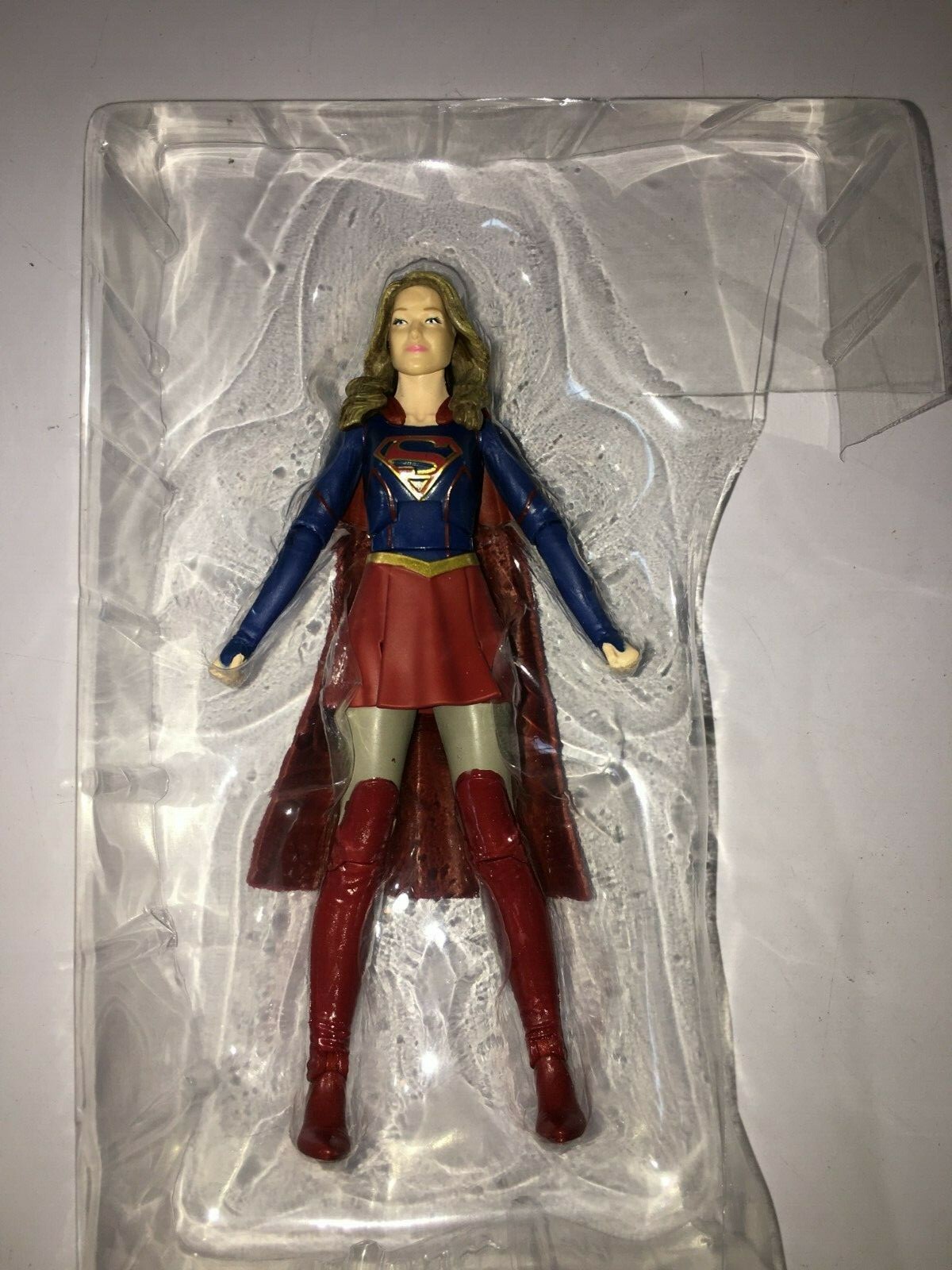DC Multiverse- SUPERGIRL TV SERIES ACTION FIGURE LOOSE NEW NO PACKAGE DC Multiverse- SUPERGIRL TV SERIES ACTION FIGURE LOOSE NEW NO PACKAGE