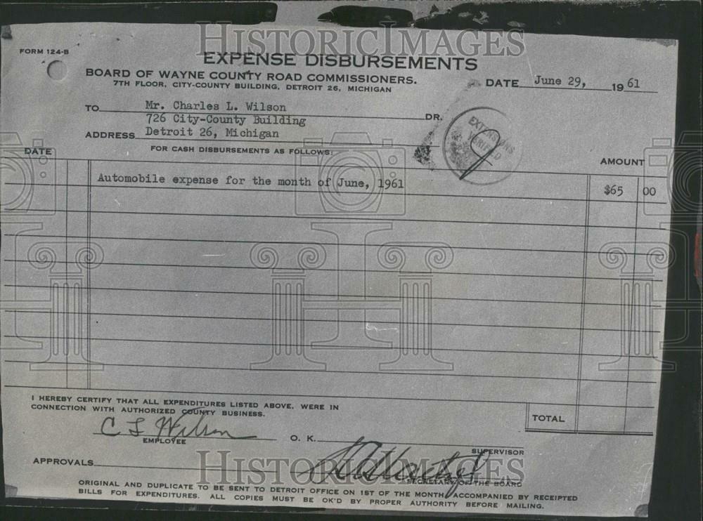 1961 Press Photo Wilsons vouchers – DFPC45861