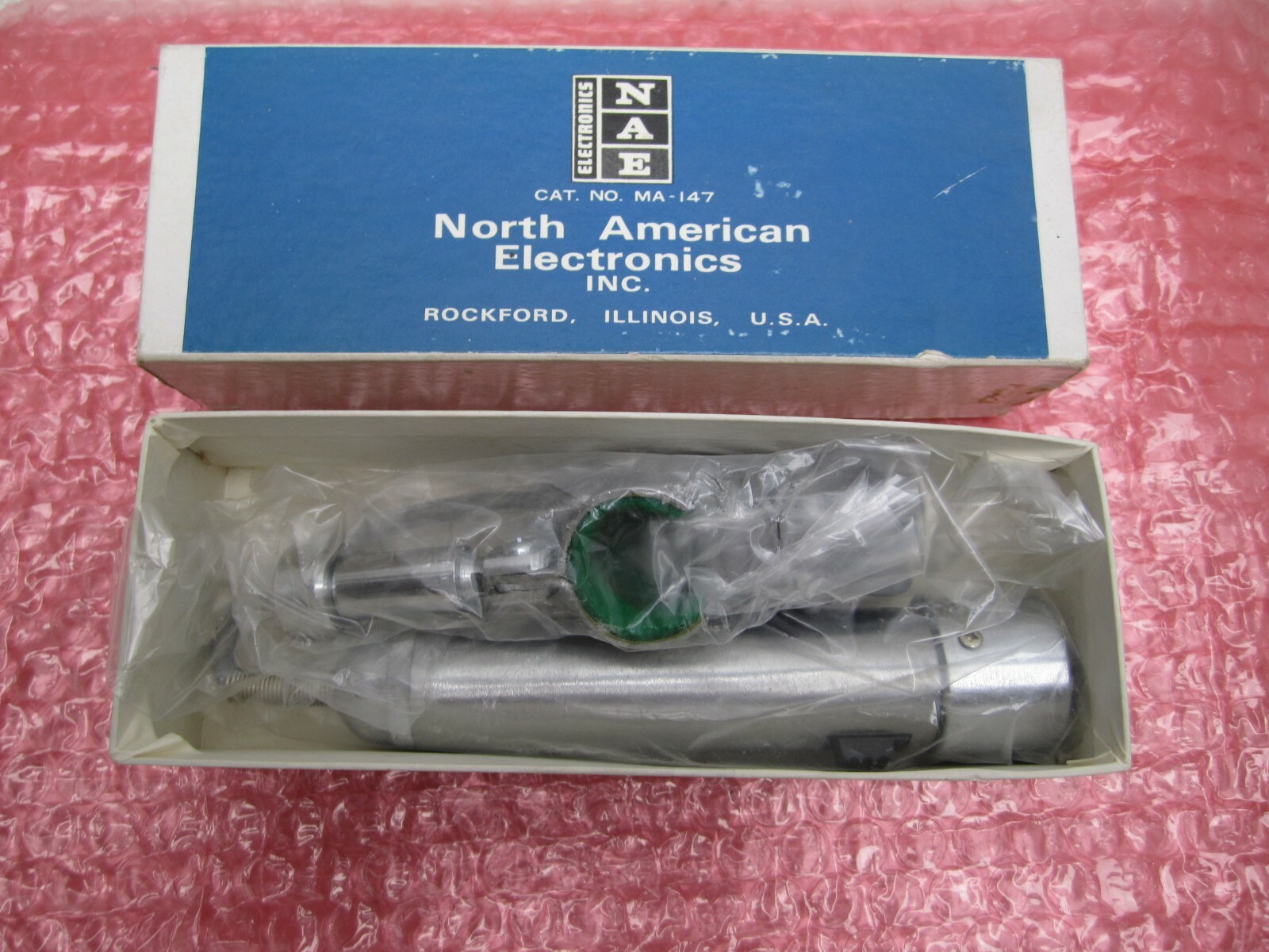 NOS – RARE NAE NORTH AMERICAN ELECTRONICS MA-147 CRYSTAL TYPE SPEECH MICROPHONE NOS – RARE NAE NORTH AMERICAN ELECTRONICS MA-147 CRYSTAL TYPE SPEECH MICROPHONE