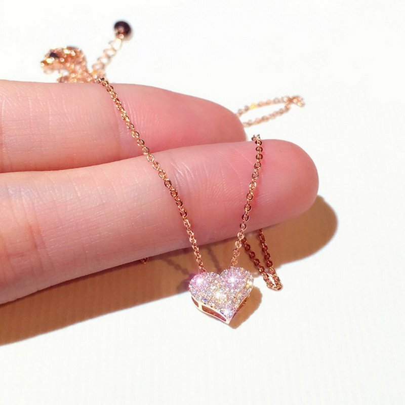 Fashion 925 Silver Zircon Heart Pendant Necklace Women Clavicle Jewelry Gifts Fashion 925 Silver Zircon Heart Pendant Necklace Women Clavicle Jewelry Gifts
