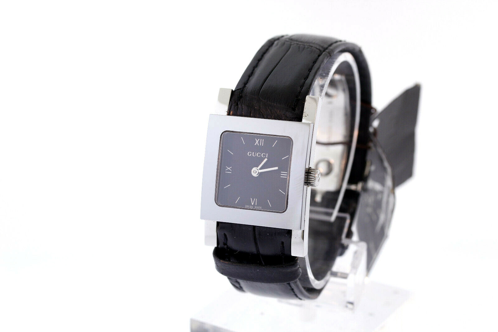 Ladies Gucci YA079501 Black Leather Strap Bracelet Swiss Quartz black Dial Watch Ladies Gucci YA079501 Black Leather Strap Bracelet Swiss Quartz black Dial Watch
