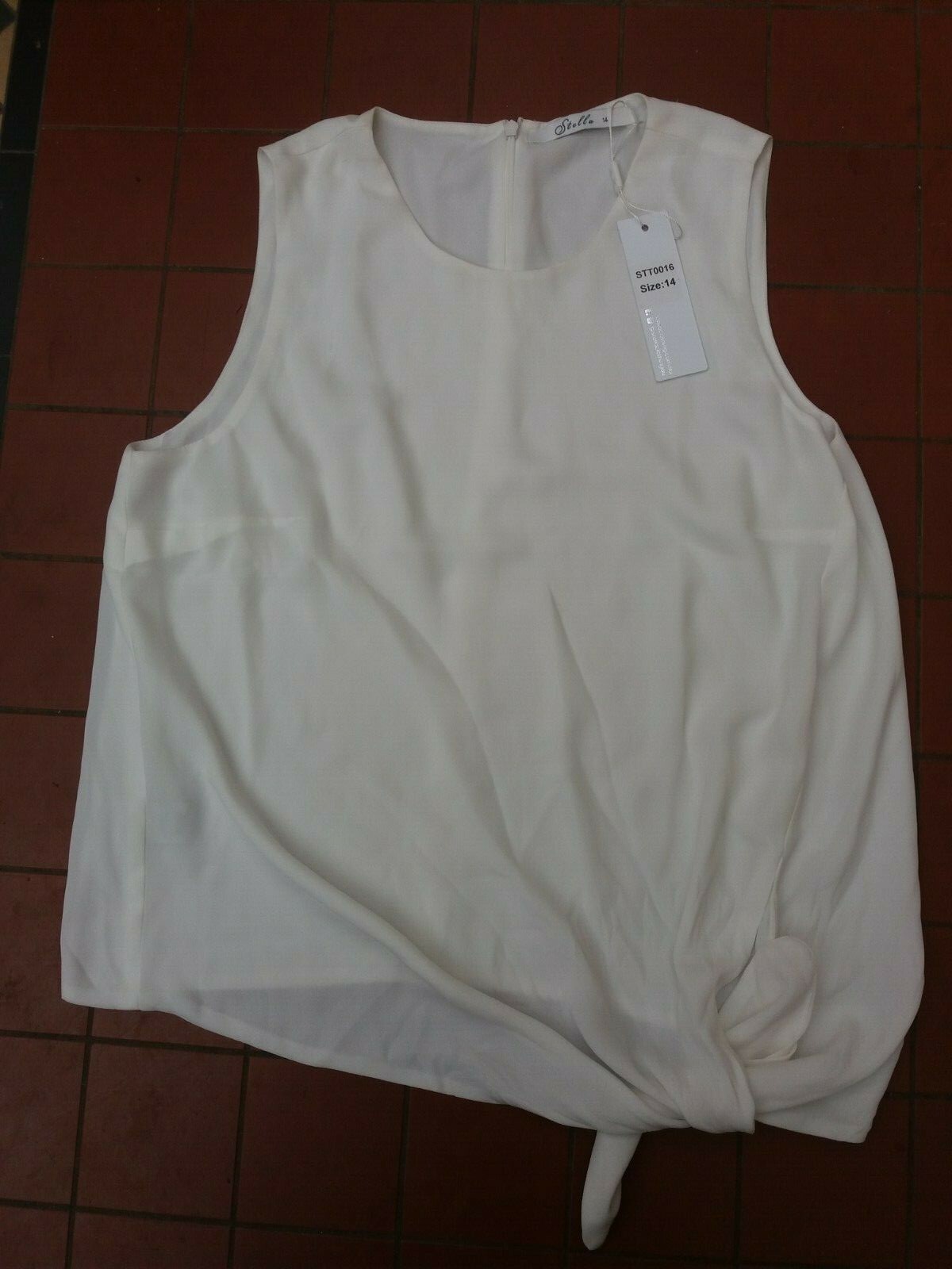 Stella Clothing Women’s Top Blouse White Size 14 NWT Stella Clothing Women’s Top Blouse White Size 14 NWT