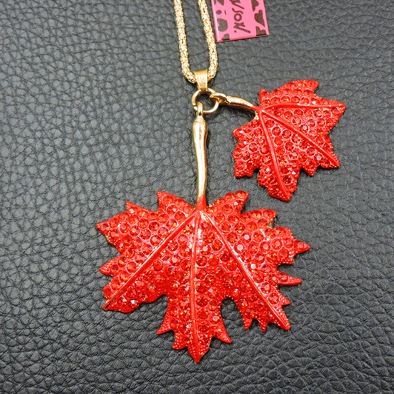 Women’s Red Color Crystal Maple Leaf Pendant Betsey Johnson Long Necklace Women’s Red Color Crystal Maple Leaf Pendant Betsey Johnson Long Necklace
