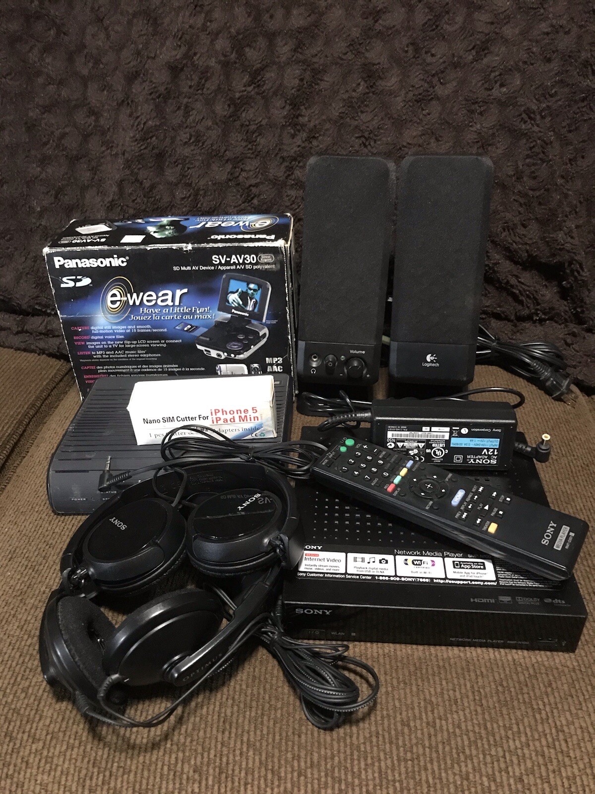 Large Junk Drawer Lot of Electronics!!! Panasonic E-ware, Sony Media Player, Mor Large Junk Drawer Lot of Electronics!!! Panasonic E-ware, Sony Media Player, Mor