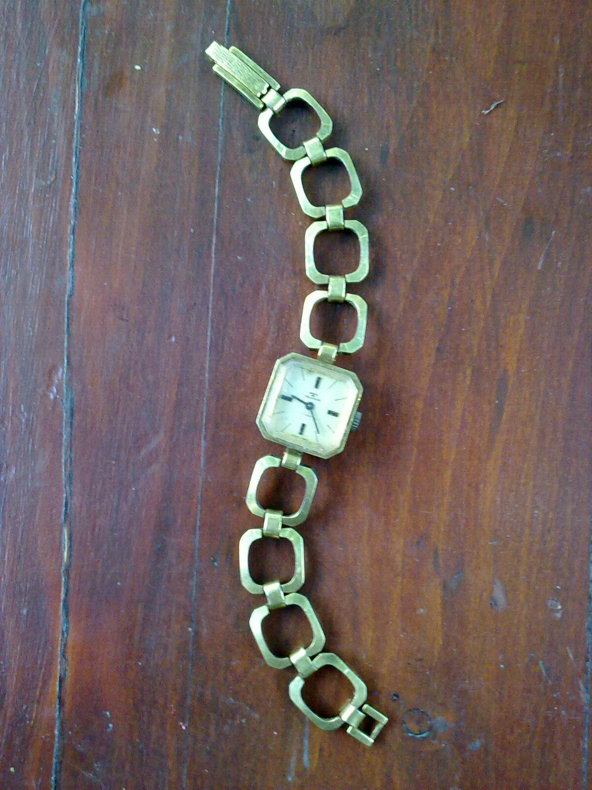Vintage TECHNOS WOMEN WATCH Vintage TECHNOS WOMEN WATCH
