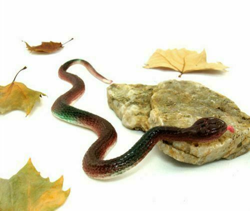 16″ Very Real Rubber Toy Fake Snake Safari Garden Prop Joke Prank Halloween Gift 16″ Very Real Rubber Toy Fake Snake Safari Garden Prop Joke Prank Halloween Gift