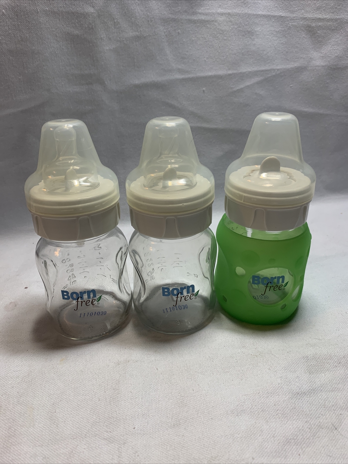 Lot Of 3 Born Free Glass Baby Bottles H4 Lot Of 3 Born Free Glass Baby Bottles H4