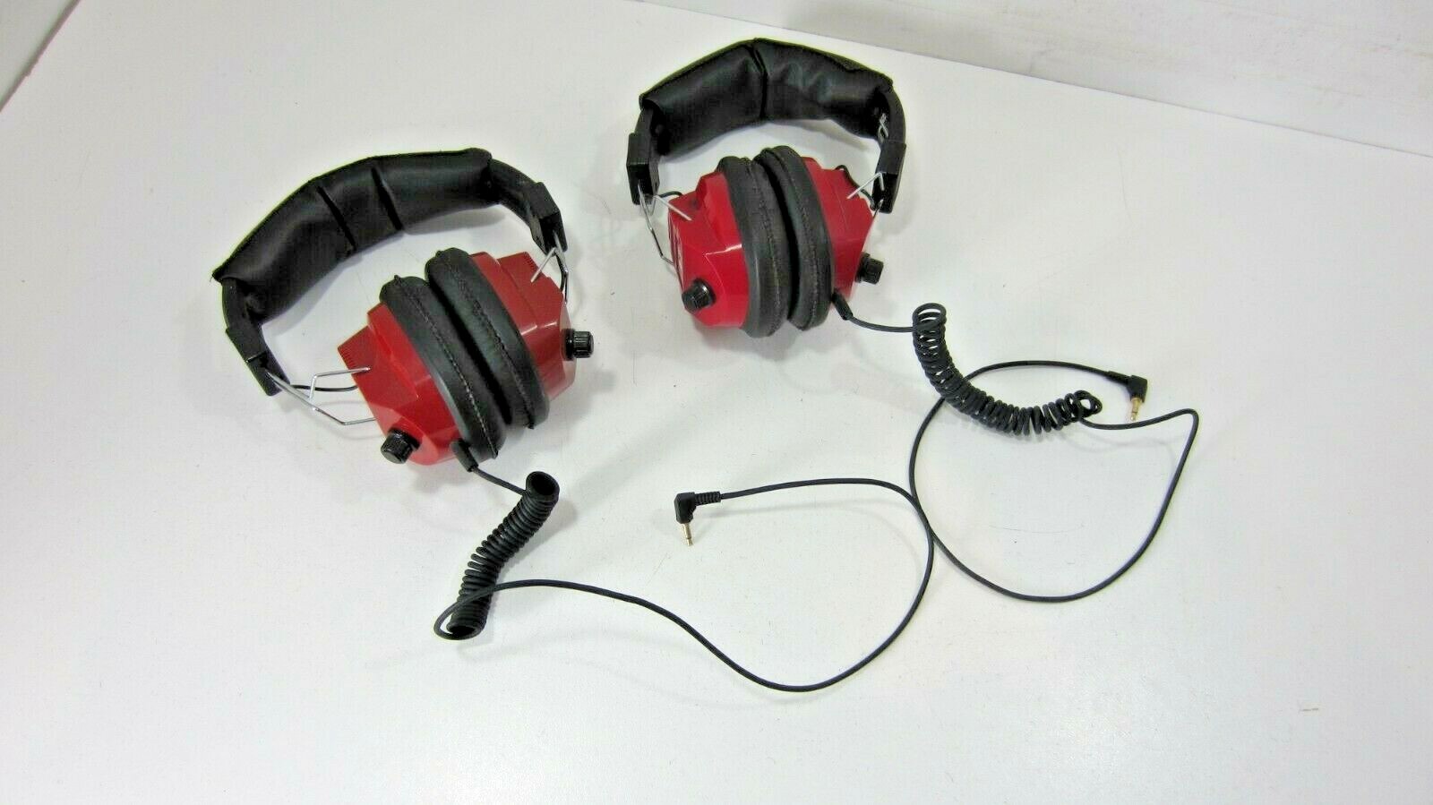 2 Racing Electronics RE-24 Scanner Headsets NASCAR Red Head Phones Overhead Used 2 Racing Electronics RE-24 Scanner Headsets NASCAR Red Head Phones Overhead Used