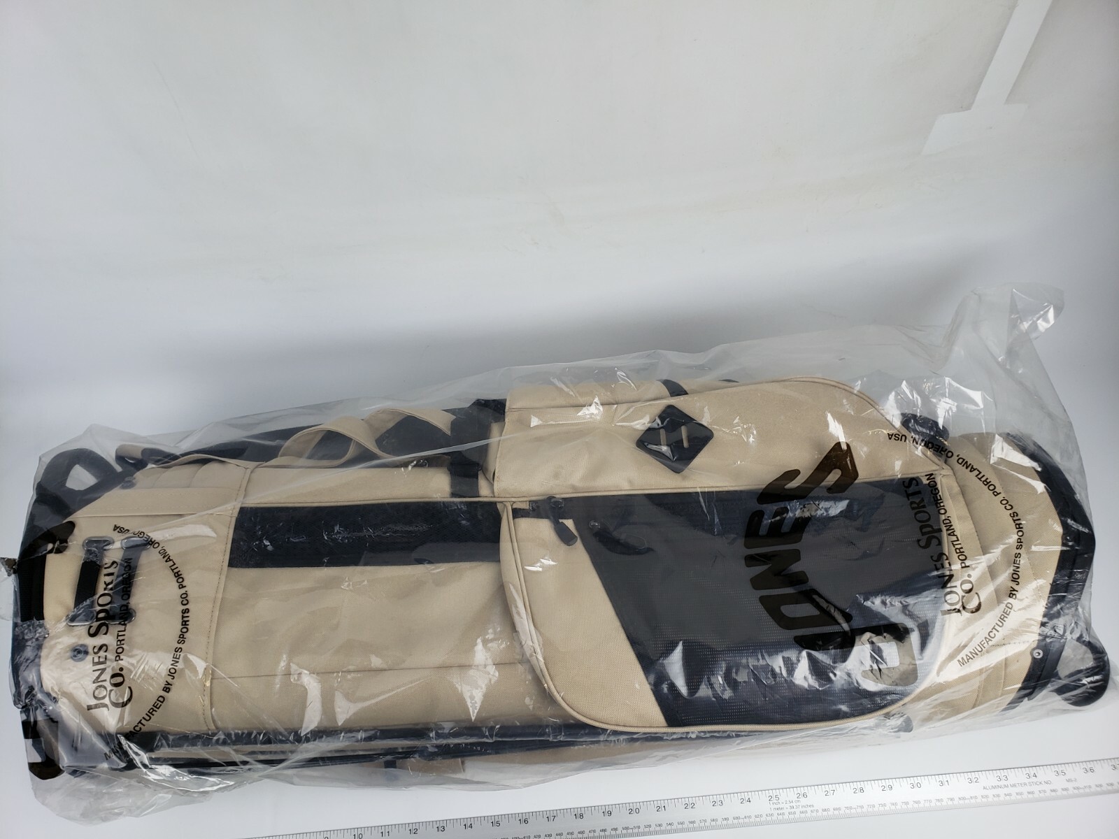 Jones Sports Company Sand Golf Bag Trouper 2.0 – Already Customized – See Photos Jones Sports Company Sand Golf Bag Trouper 2.0 – Already Customized – See Photos