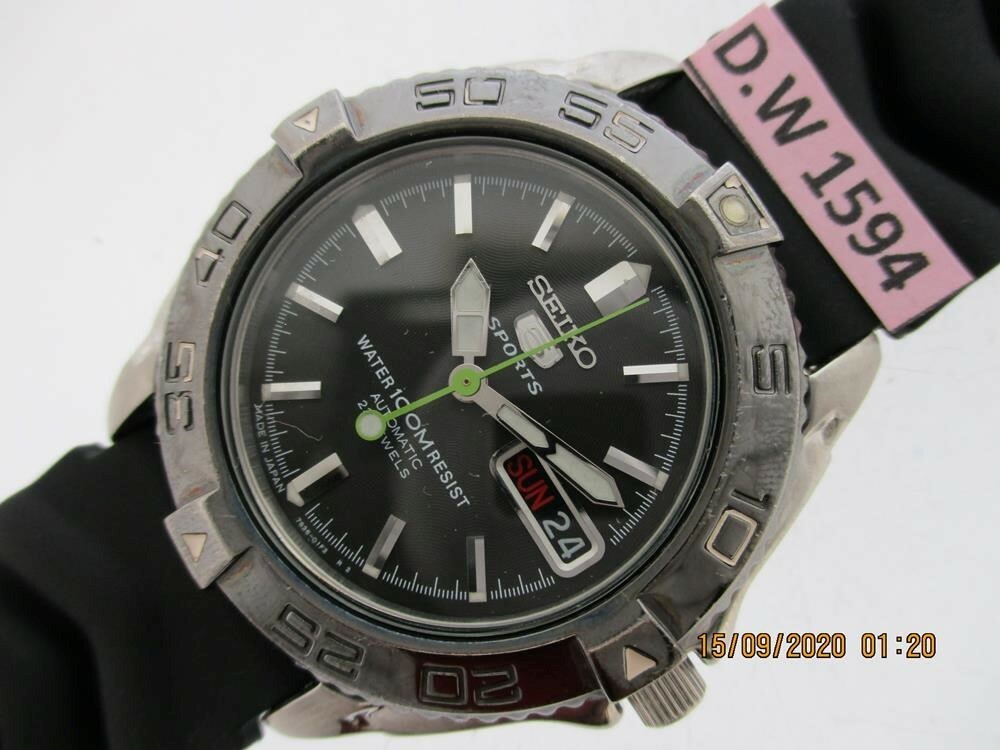 SEIKO SPORTS 7S36 ANODIZED BEZEL AUTO DAY DATE 1594 EU SHIP SERVICED WATCH SEIKO SPORTS 7S36 ANODIZED BEZEL AUTO DAY DATE 1594 EU SHIP SERVICED WATCH