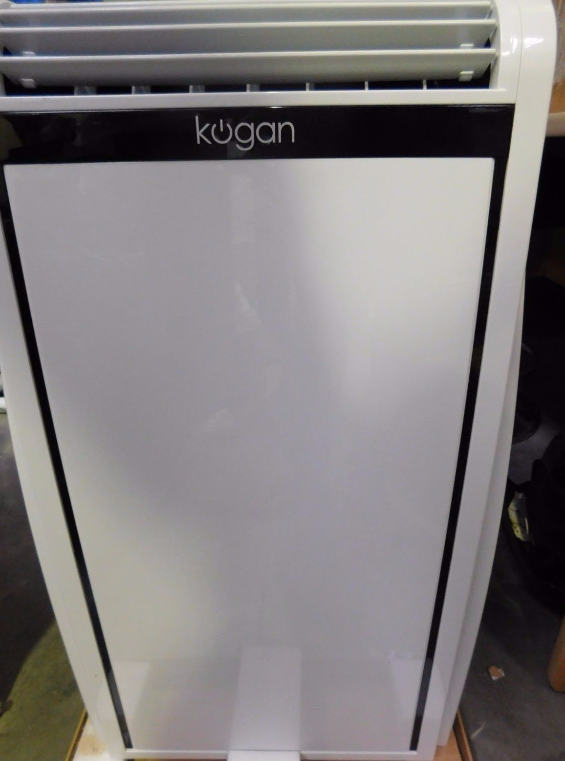 Kogan 14,000 BTU Portable Air Conditioner 4.1KW Reverse Cycle Kogan 14,000 BTU Portable Air Conditioner 4.1KW Reverse Cycle