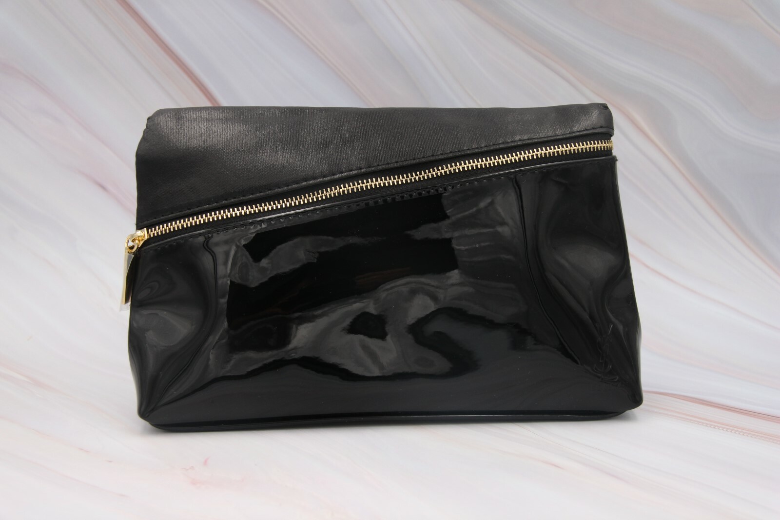 YSL Beauty Black Faux Patent Leather Makeup Cosmetic Case Bag Box with Mirror YSL Beauty Black Faux Patent Leather Makeup Cosmetic Case Bag Box with Mirror