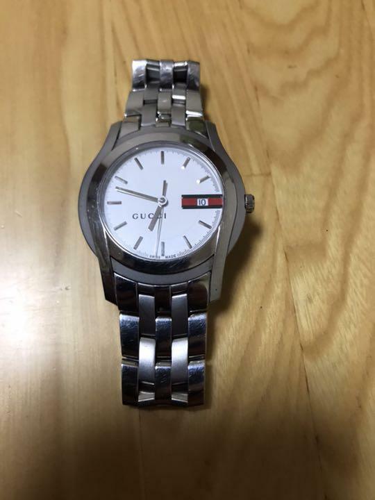 Gucci 5500XL White Dial Silver Metal Belt Analog Wristwatch for Adult