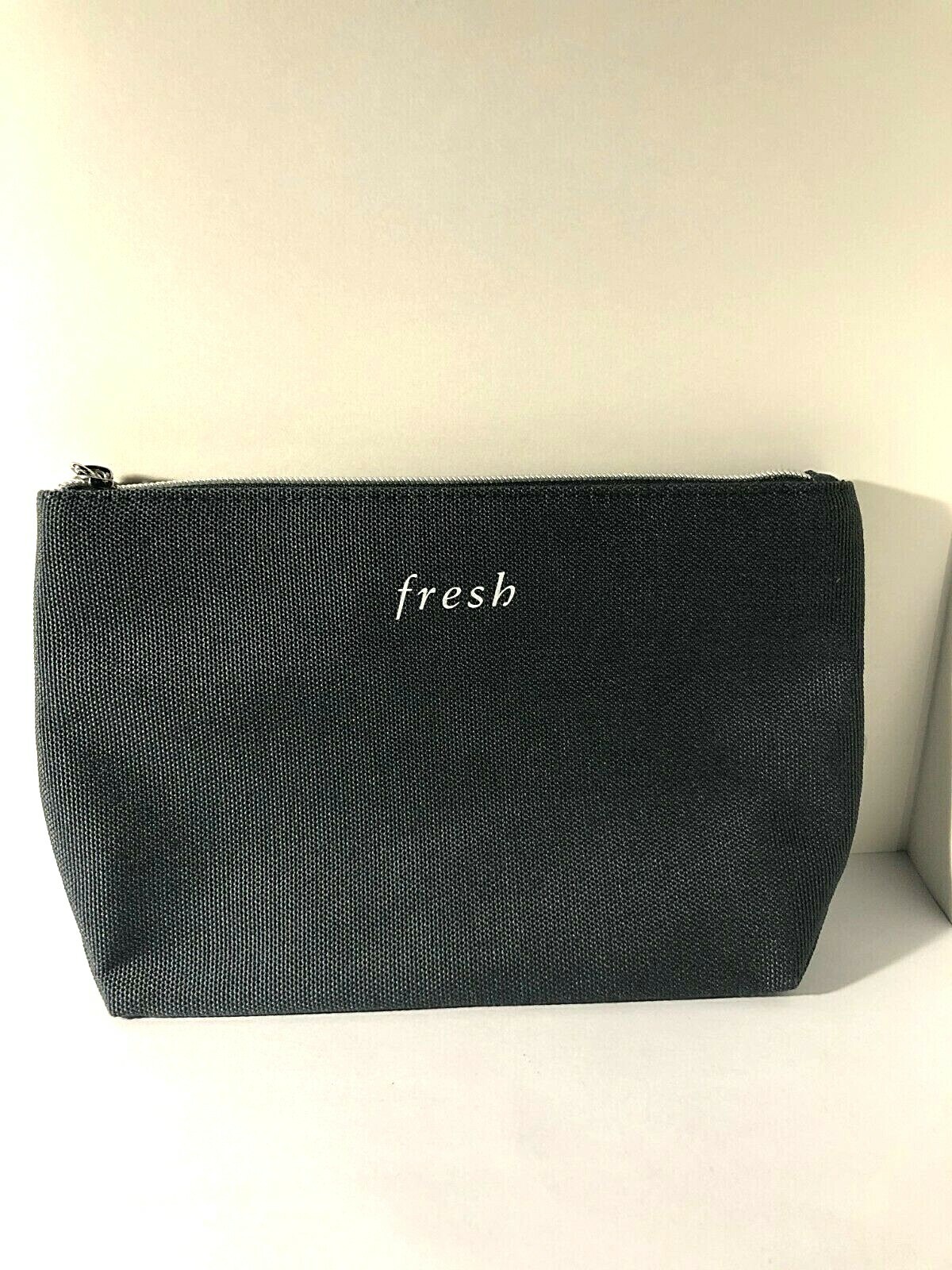 Fresh Makeup Cosmetic Bag With Zipper-New Fresh Makeup Cosmetic Bag With Zipper-New