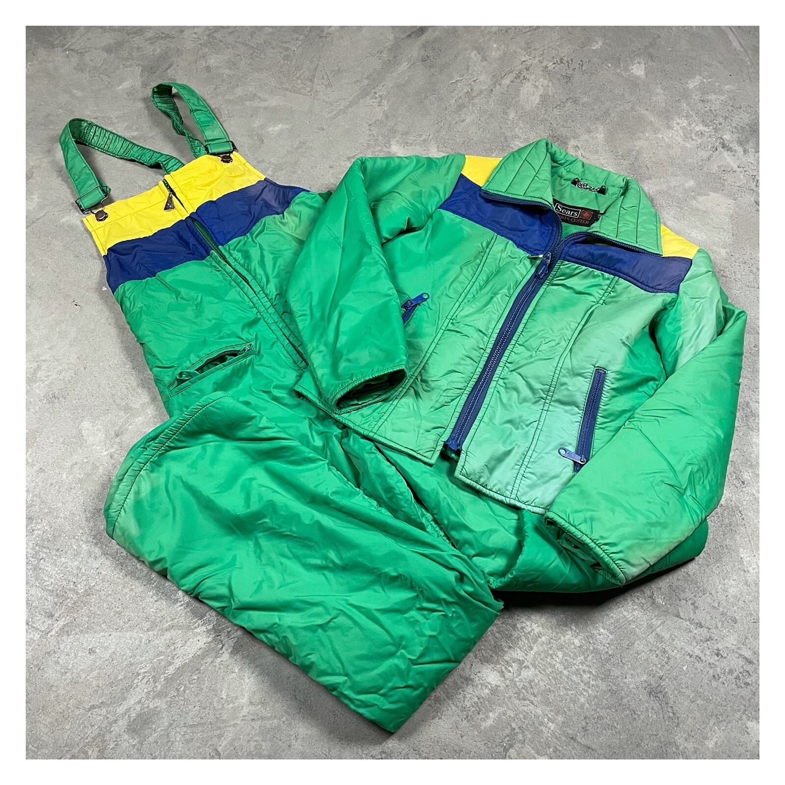 70s VTG SEARS Sports Center bright green Jacket Pants M Tall ski snow suit Bib 70s VTG SEARS Sports Center bright green Jacket Pants M Tall ski snow suit Bib