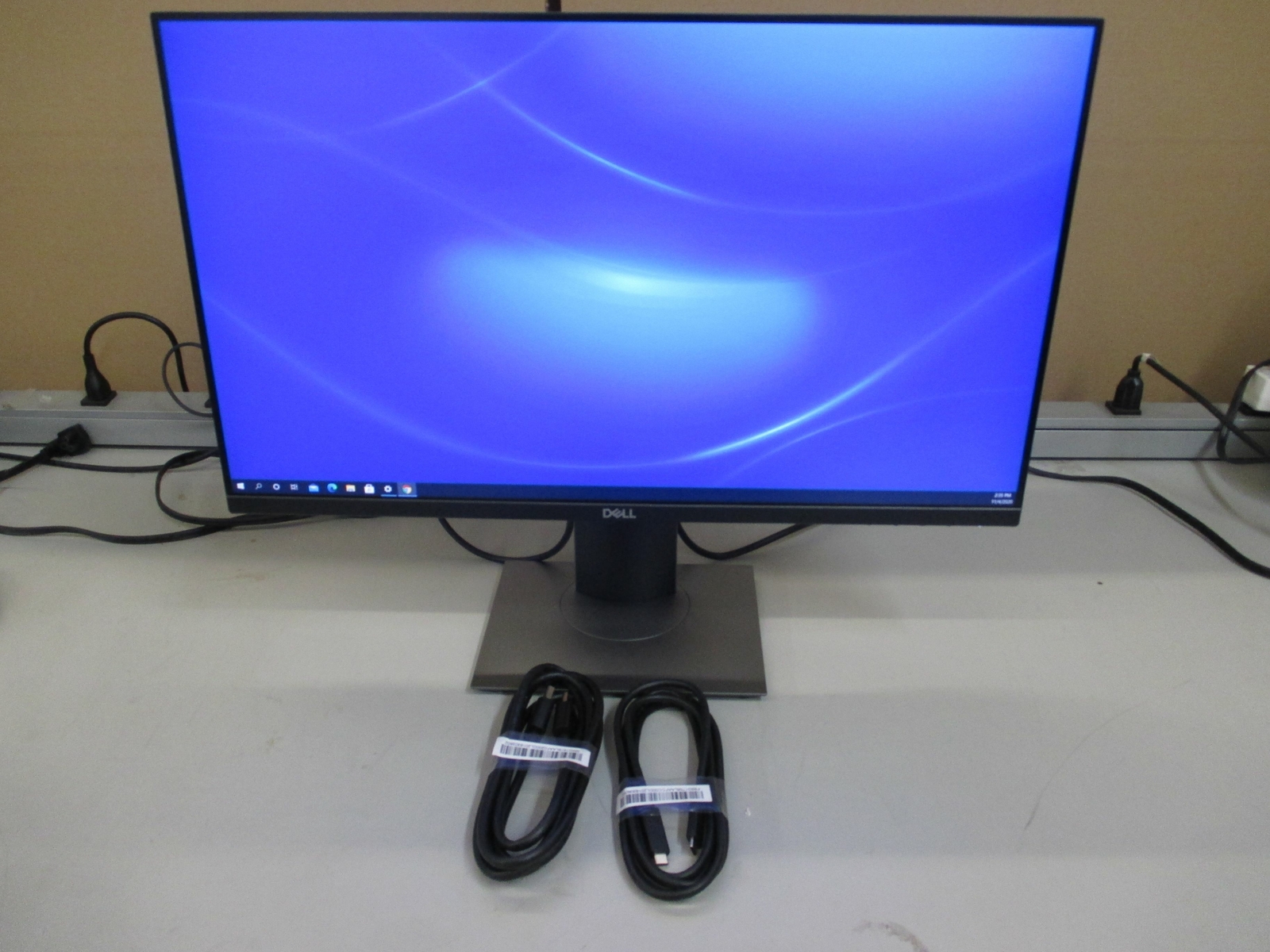 Dell P2421DC 23.8″ IPS LED QHD Monitor – Black – NEW, OPEN BOX – 2024 WARRANTY Dell P2421DC 23.8″ IPS LED QHD Monitor – Black – NEW, OPEN BOX – 2024 WARRANTY