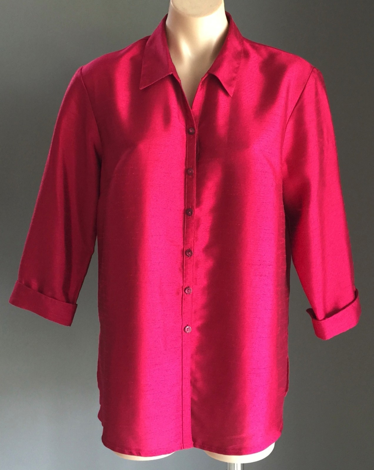 NWOT THE CLOTHING COMPANY Cerise 3/4 Sleeve Shirt Size 14 NWOT THE CLOTHING COMPANY Cerise 3/4 Sleeve Shirt Size 14