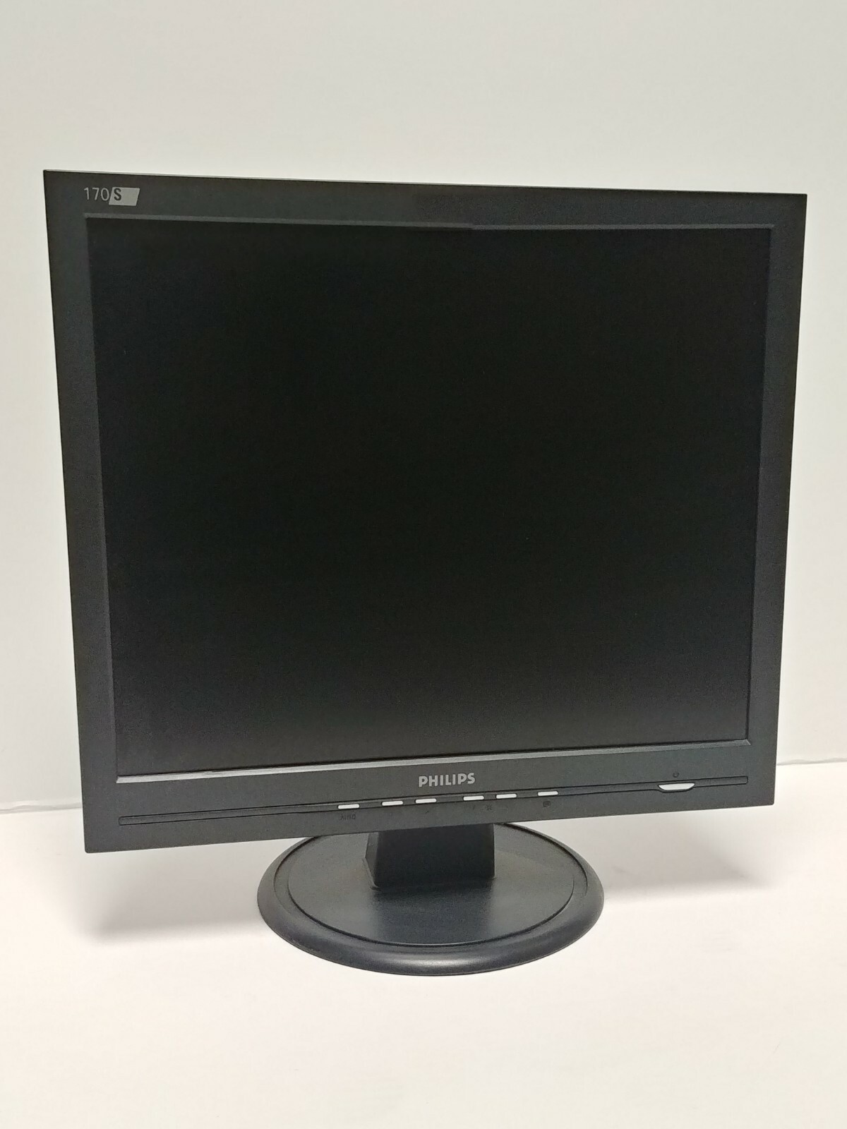 Philips 17″ LCD Monitor 17056 Philips 17″ LCD Monitor 17056