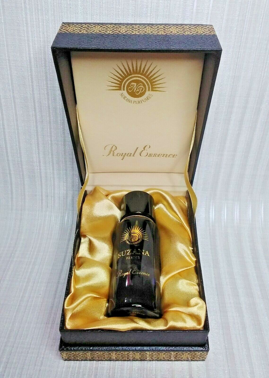 SUZANA FEMME Eau de Parfum 30 ml (2.5 fl.oz.) NORANA PERFUMES SUZANA FEMME Eau de Parfum 30 ml (2.5 fl.oz.) NORANA PERFUMES