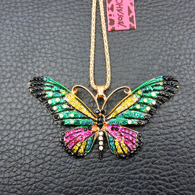 Shiny Multi-Color Crystal Butterfly Pendant Betsey Johnson Chain Necklace Shiny Multi-Color Crystal Butterfly Pendant Betsey Johnson Chain Necklace