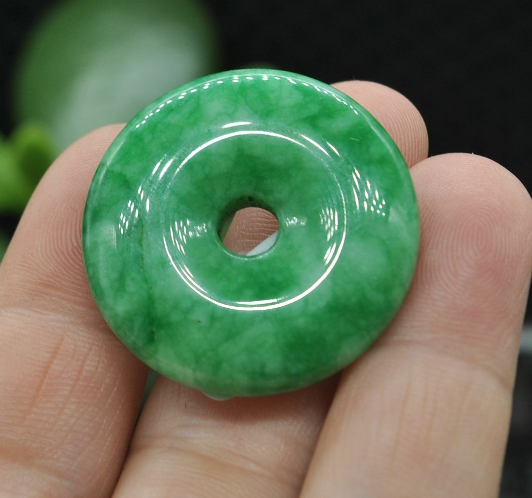 Certified Green 100% Natural A Jade jadeite Pendant~Safety buckle M171-5 Certified Green 100% Natural A Jade jadeite Pendant~Safety buckle M171-5
