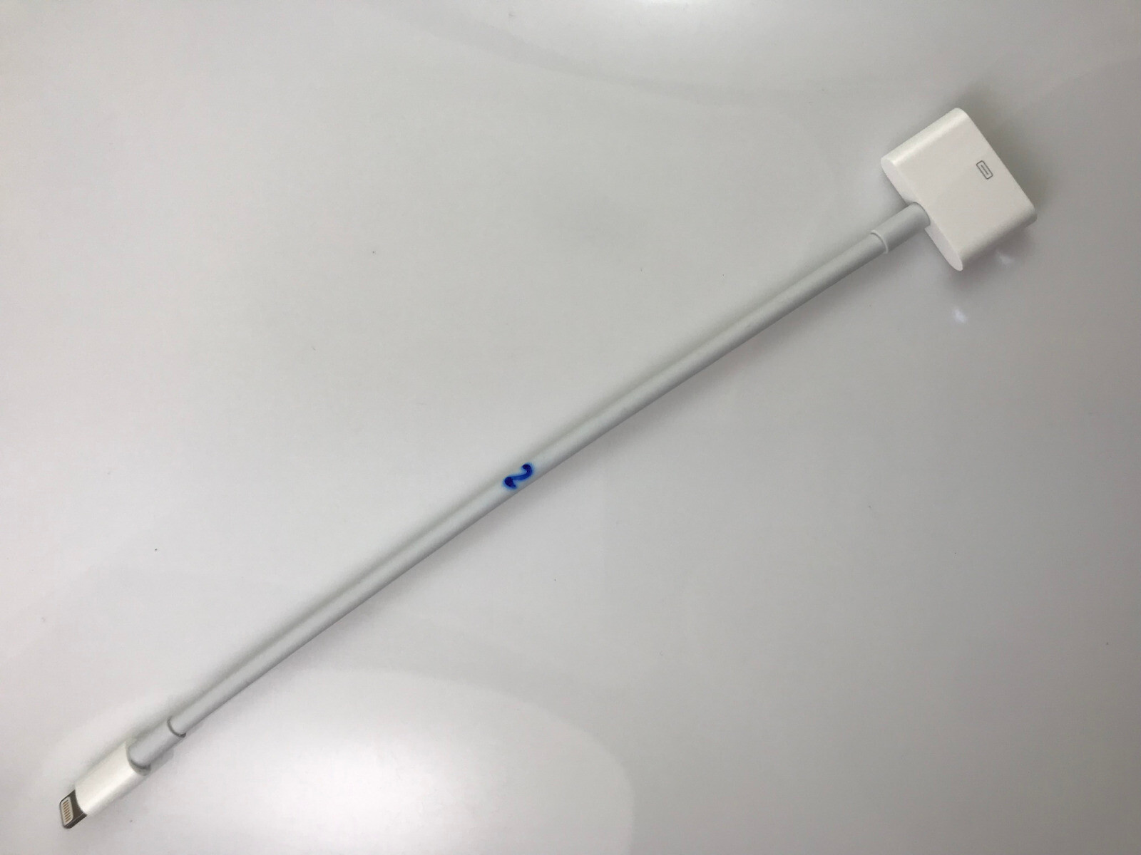Original Apple Lightning to 30Pin Adapter Cable for iPhone iPod iPad audio dock Original Apple Lightning to 30Pin Adapter Cable for iPhone iPod iPad audio dock