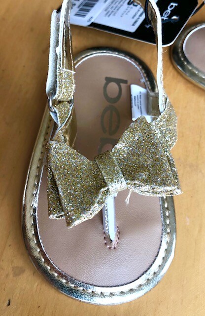 Bebe Baby Girls Gold Sparkle Bow Fashion Sandals- MSRP Bebe Baby Girls Gold Sparkle Bow Fashion Sandals- MSRP