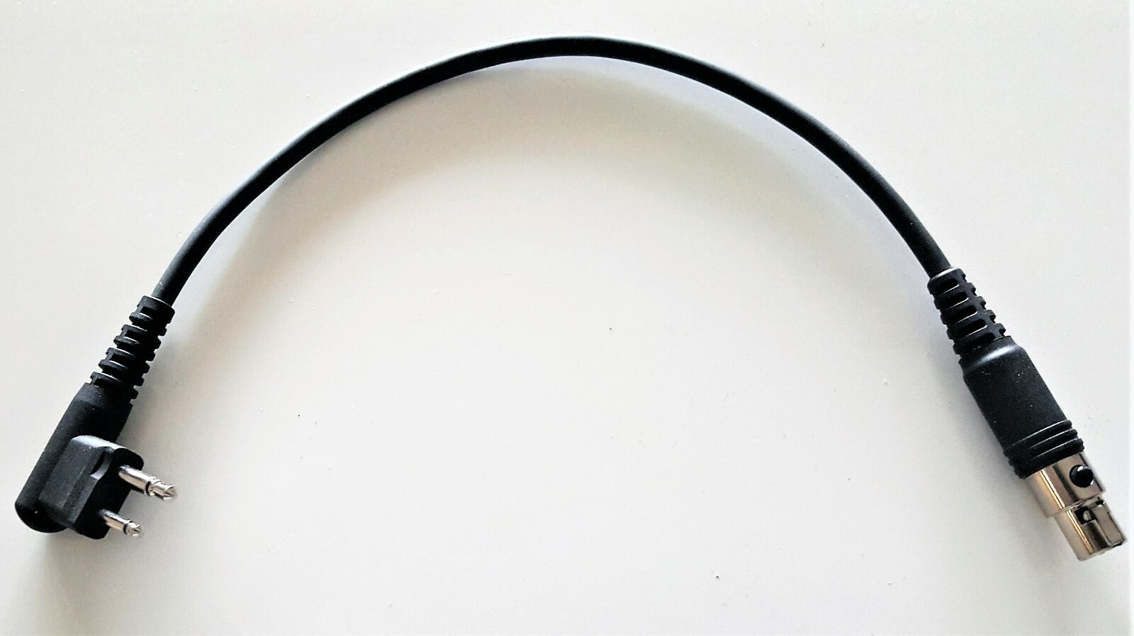 Motorola 2 pin jumper interface cord Racing Radios Electronics Communications Motorola 2 pin jumper interface cord Racing Radios Electronics Communications