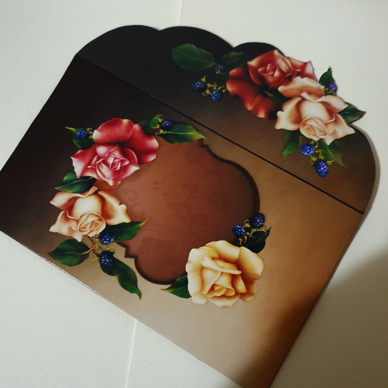 Pretty roses Birthday/Gift card/money wallet/Envelope/voucher Pretty roses Birthday/Gift card/money wallet/Envelope/voucher