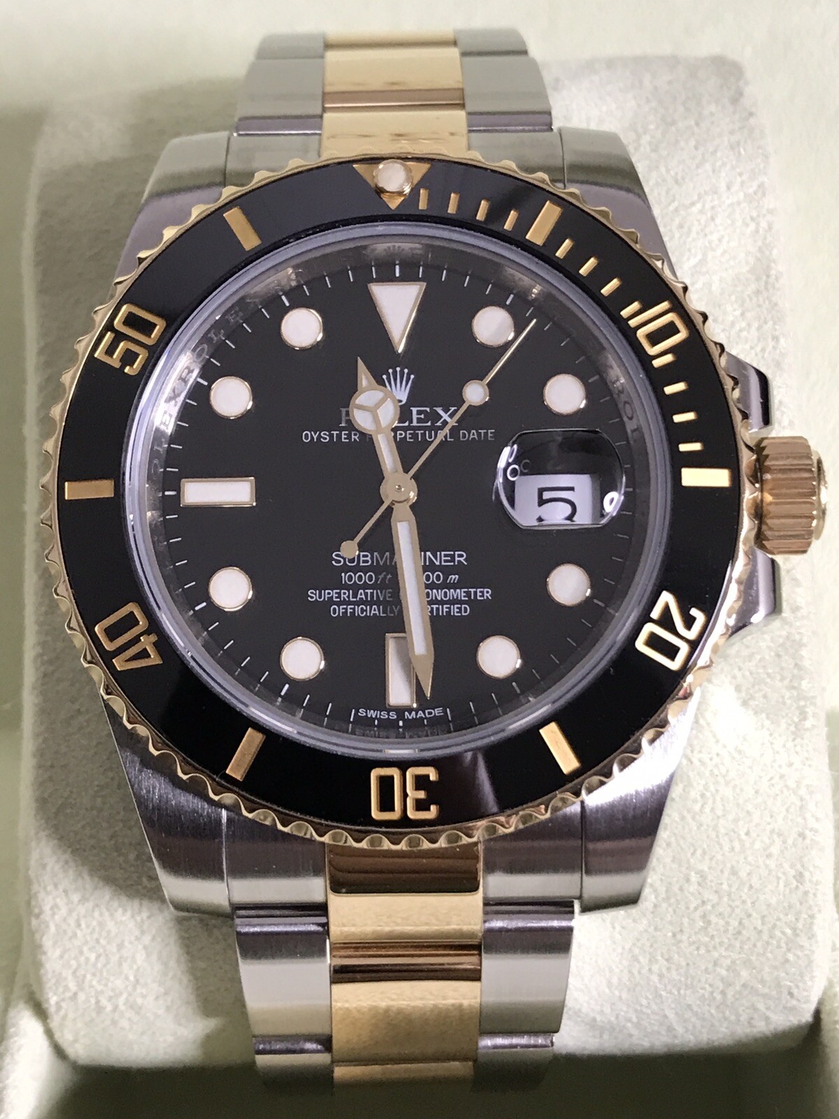 Rolex Submariner 116613LN 18k Gold Two Tone 40mm Rolex Submariner 116613LN 18k Gold Two Tone 40mm