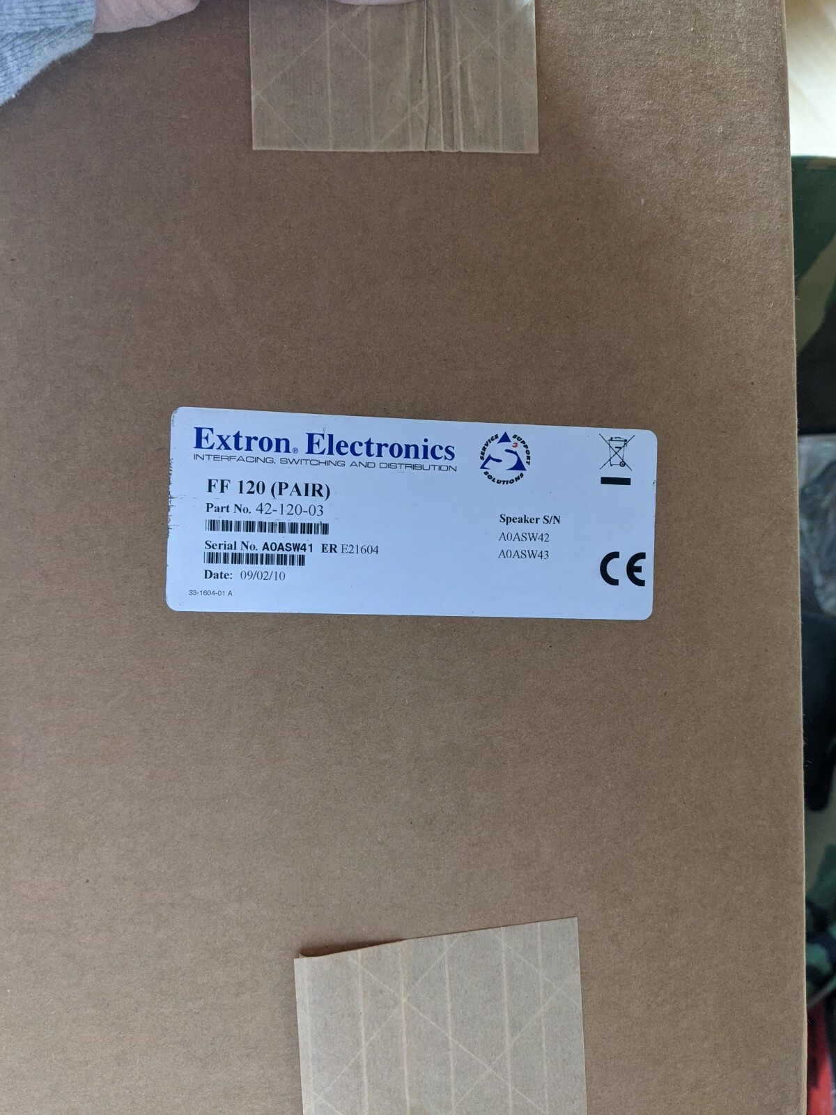 Extron Electronics FF 120 (pair) p/n 42-120-03 flat speakers Extron Electronics FF 120 (pair) p/n 42-120-03 flat speakers