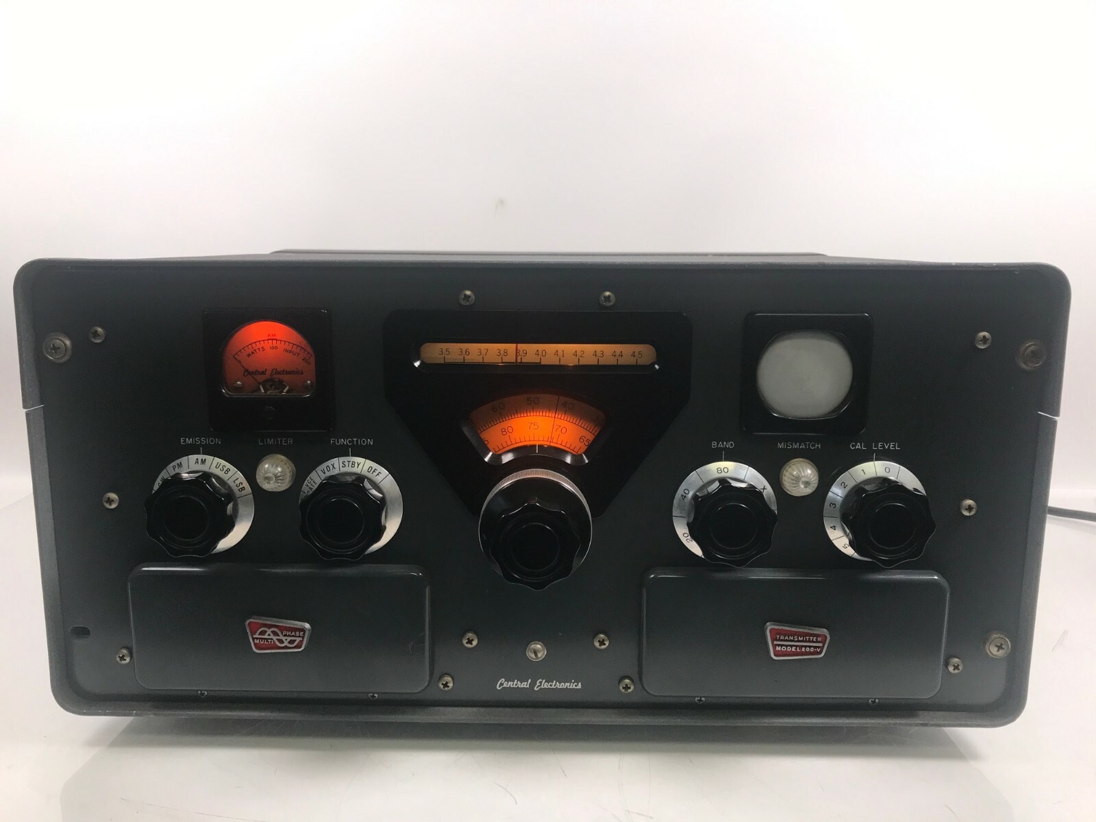 CENTRAL ELECTRONICS MODEL 200V HF TRANSMITTER