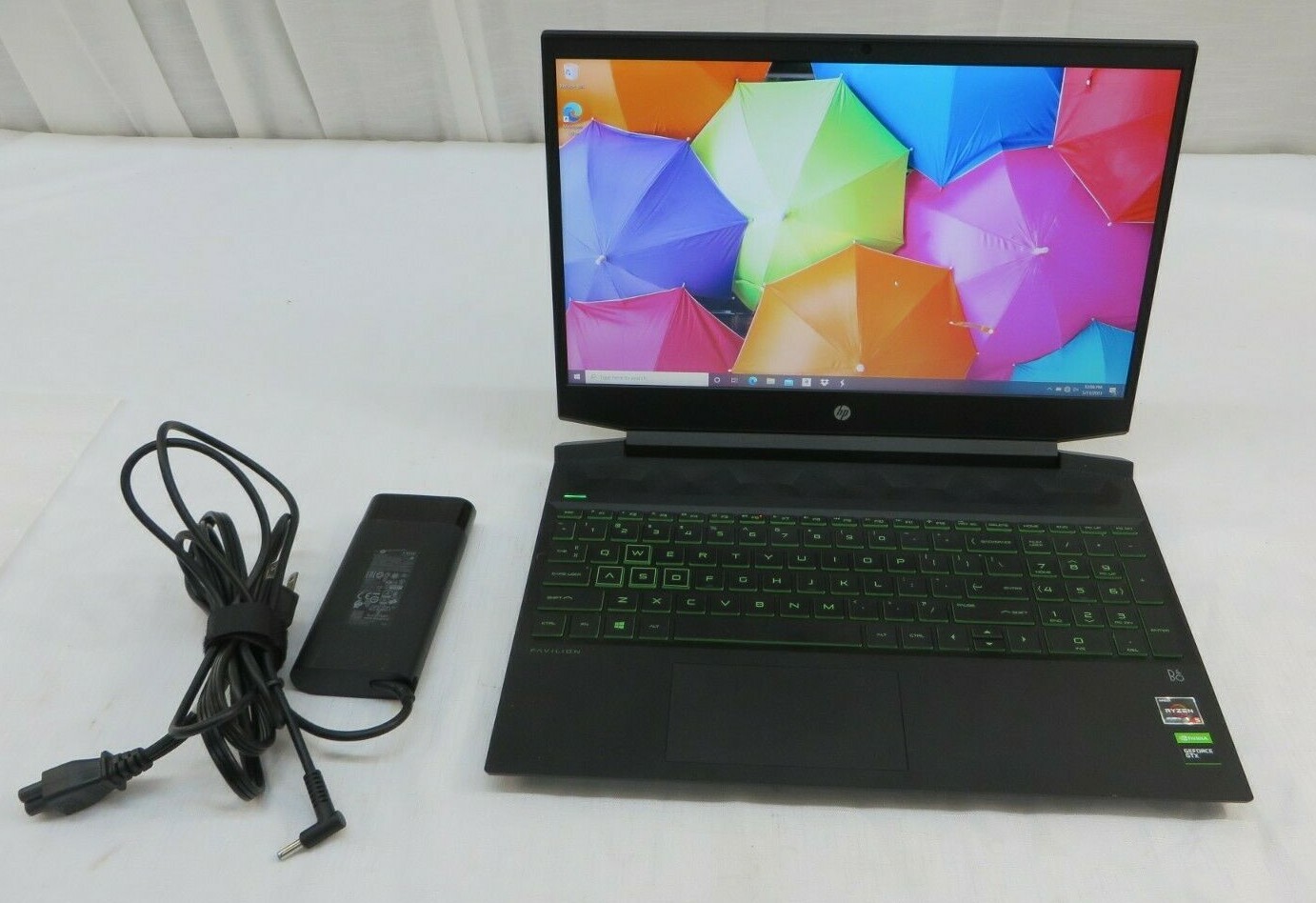 HP Pavilion 15-EC0013DX 15.6″ 2.30GHz 8GB RAM 256GB SSD GeForce GTX 1050 Laptop HP Pavilion 15-EC0013DX 15.6″ 2.30GHz 8GB RAM 256GB SSD GeForce GTX 1050 Laptop