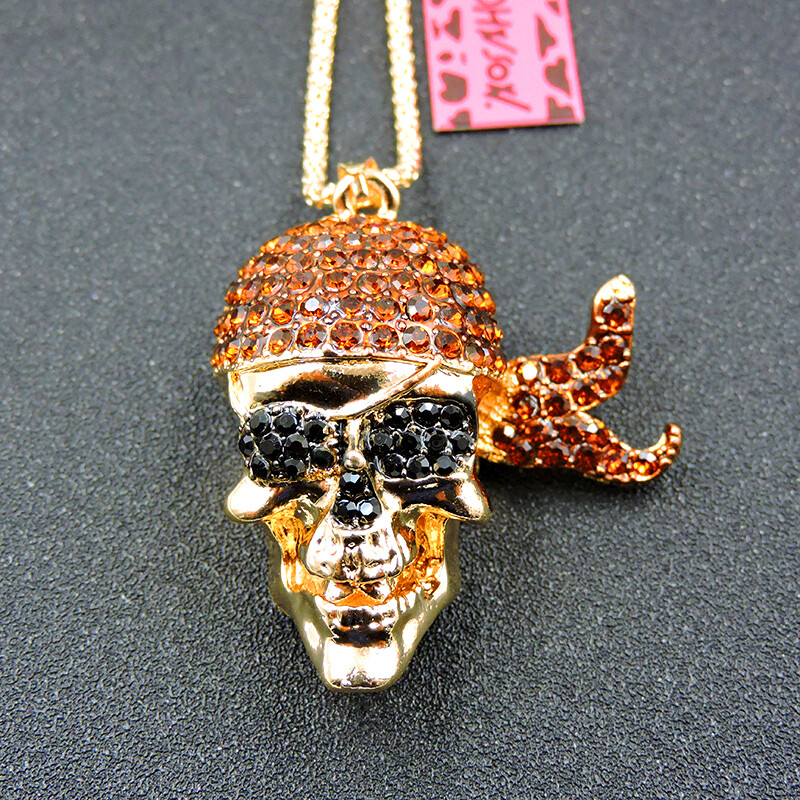 Hot Brown Crystal Fashion Skull Pendant Betsey Johnson Long Necklace Gift Hot Brown Crystal Fashion Skull Pendant Betsey Johnson Long Necklace Gift