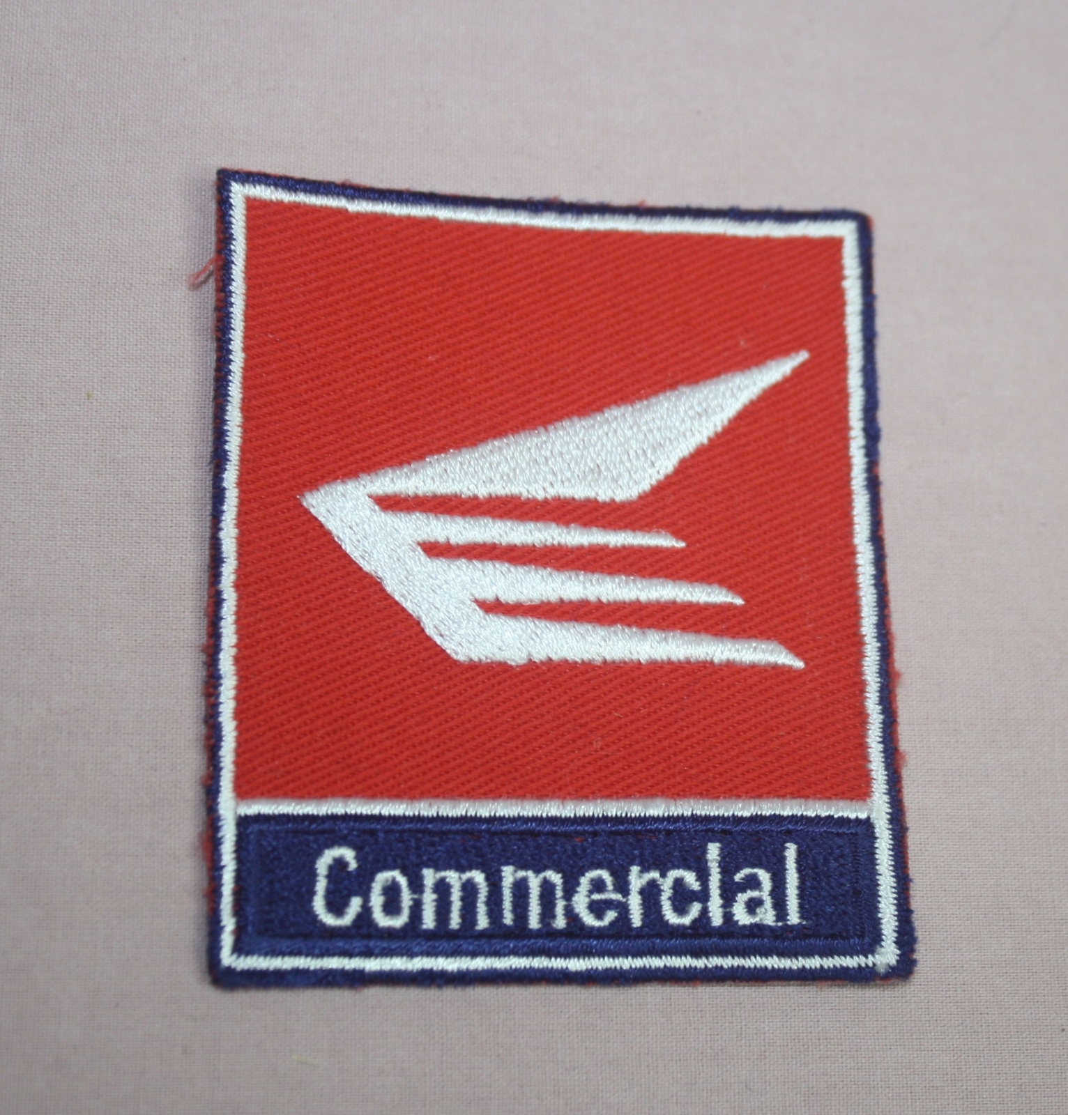 VINTAGE COLLECTIBLE CANADA POST COMMERCIAL SERVICES HAT / JACKET PATCH VINTAGE COLLECTIBLE CANADA POST COMMERCIAL SERVICES HAT / JACKET PATCH