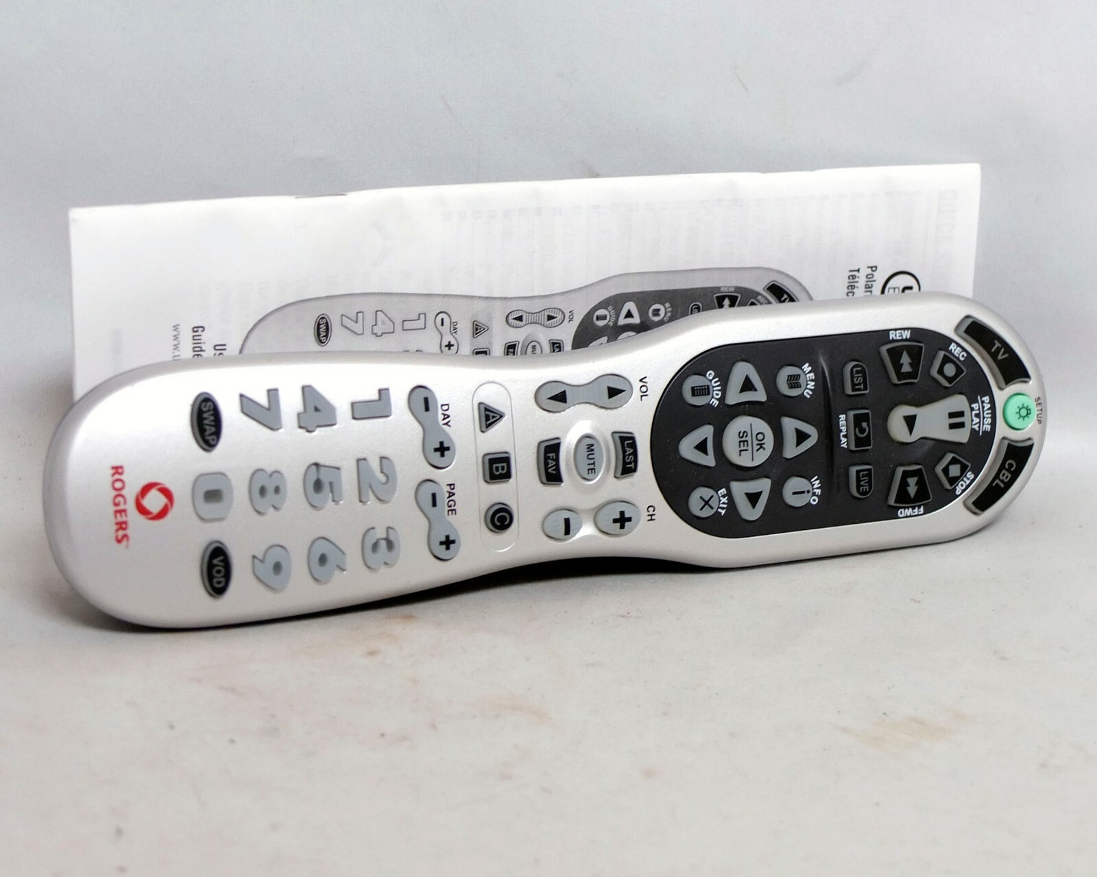 Universal Electronics M1090F Polaris Rogers Remote Control Used Universal Universal Electronics M1090F Polaris Rogers Remote Control Used Universal