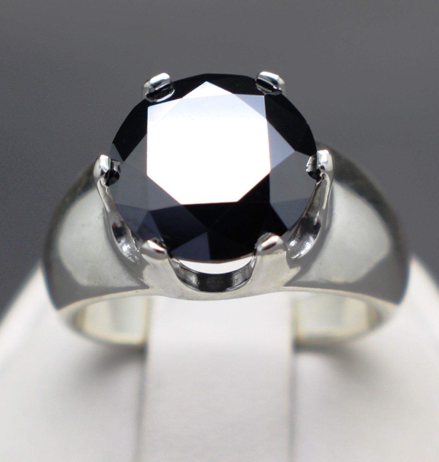 4.50cts 10.56mm Real Natural Black Diamond Ring AAA Grade & 00 Value’… 4.50cts 10.56mm Real Natural Black Diamond Ring AAA Grade & 00 Value’…