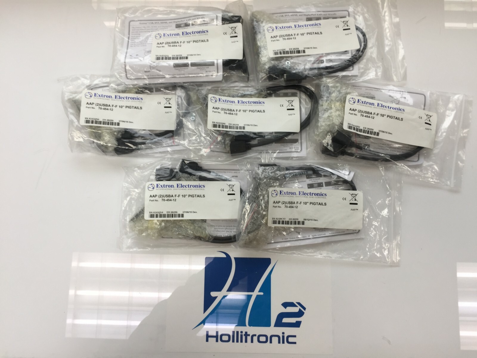 Lot of 7 Extron Electronics 70-454-12 AAP (2)USBA F-F 10″ PIGTAILS Lot of 7 Extron Electronics 70-454-12 AAP (2)USBA F-F 10″ PIGTAILS