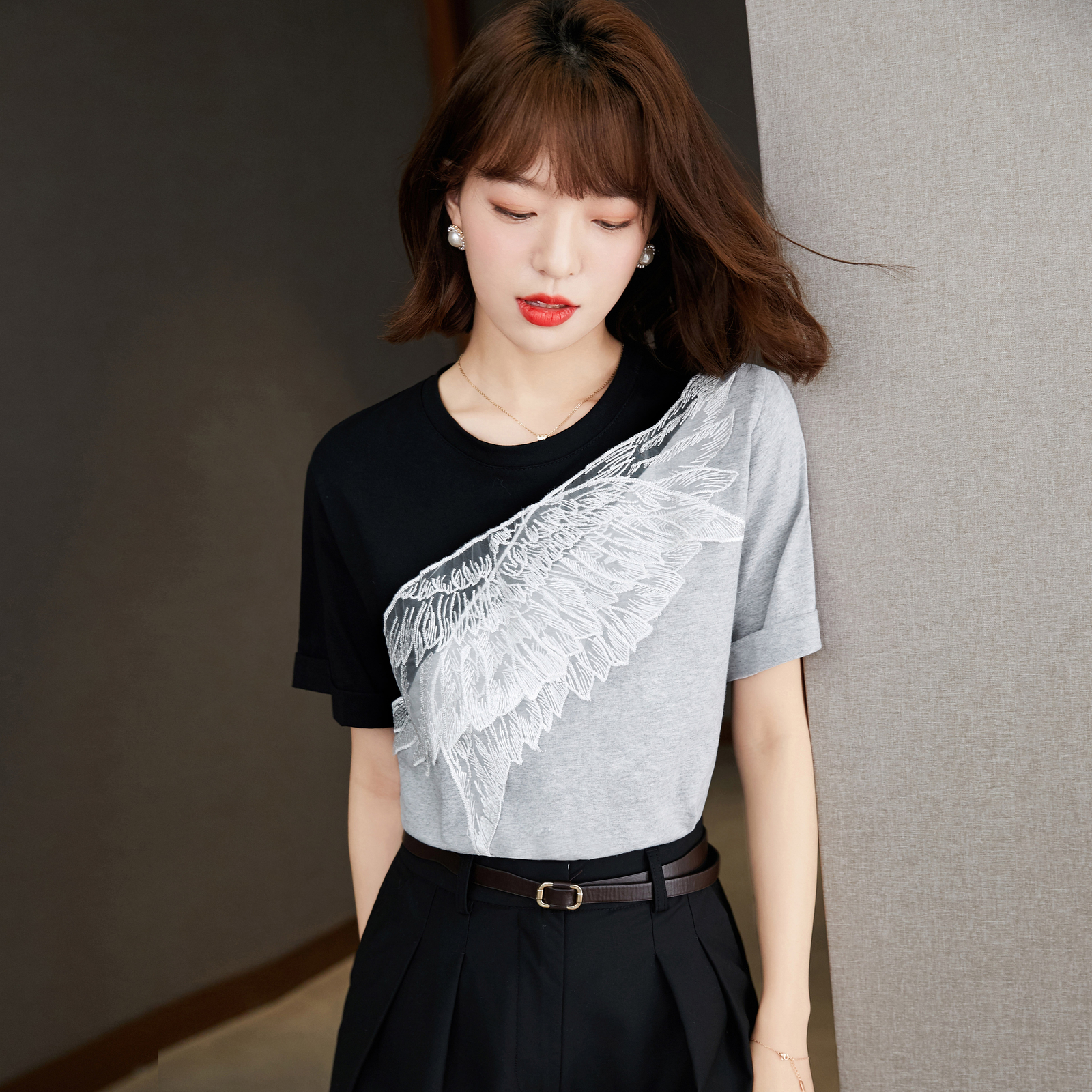 Women’s T-Shirts Lace Splice Short Sleeve Cotton Soft Casual Blouse Tops Fashion Women’s T-Shirts Lace Splice Short Sleeve Cotton Soft Casual Blouse Tops Fashion