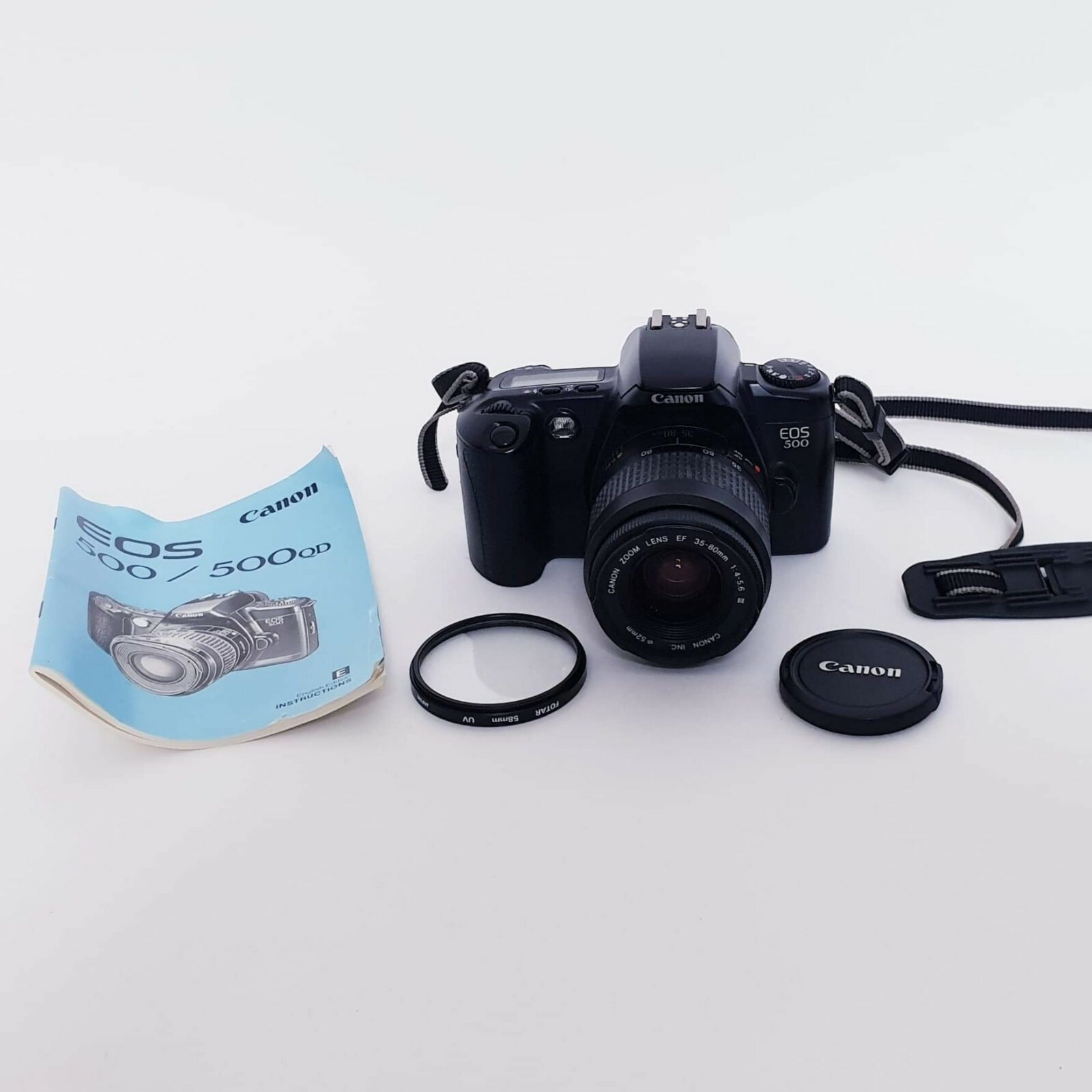 Canon EOS 500 SLR Film Camera Black & Canon Zoom Lens Canon EOS 500 SLR Film Camera Black & Canon Zoom Lens