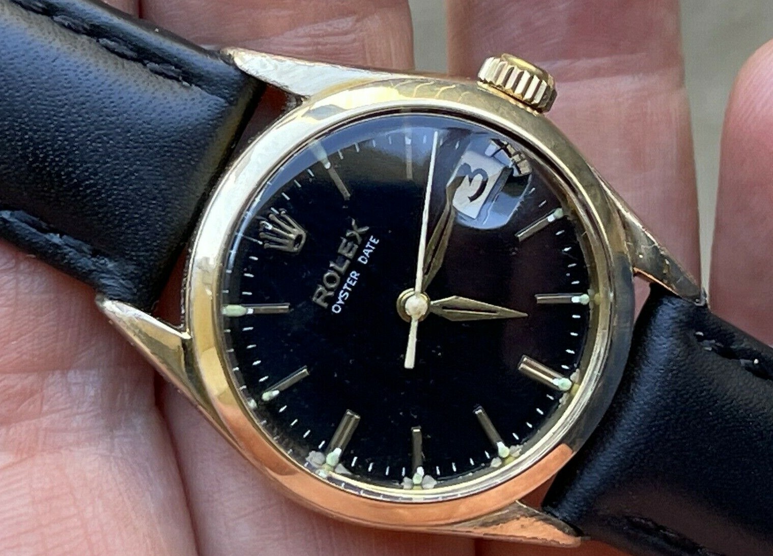 1950’s ROLEX OYSTERDATE REF. 6466 MANUAL WIND BLACK DIAL GOLD CAPPED WORKING 1950’s ROLEX OYSTERDATE REF. 6466 MANUAL WIND BLACK DIAL GOLD CAPPED WORKING