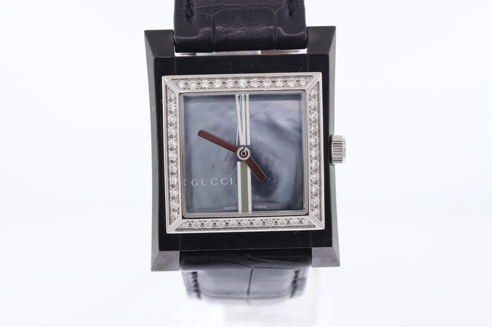 Ladies Gucci YA111404 Diamond Collection Black Leather black MOP Dial Watch Ladies Gucci YA111404 Diamond Collection Black Leather black MOP Dial Watch