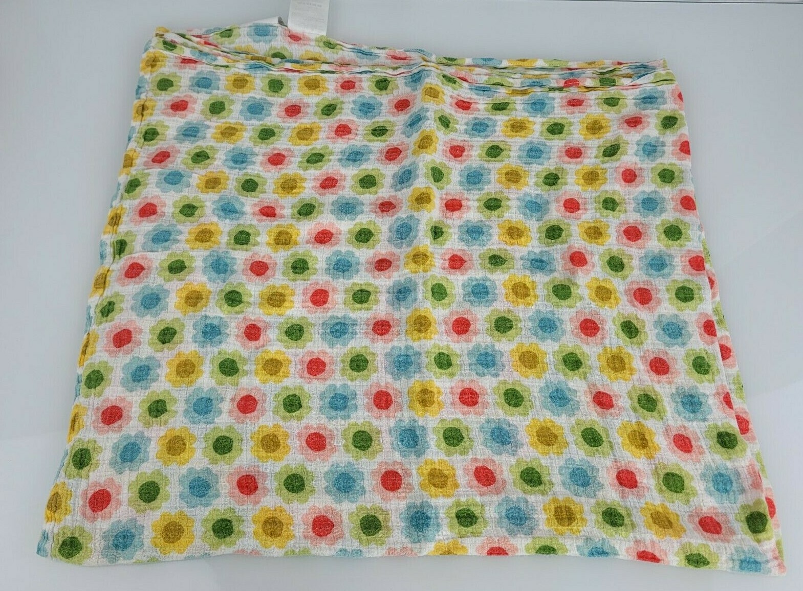 Aden + Anais Baby Blanket White Green Yellow Pink Blue Flower Muslin Swaddle Aden + Anais Baby Blanket White Green Yellow Pink Blue Flower Muslin Swaddle