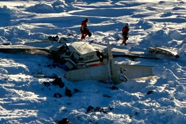 Así fue el accidente aéreo fatal en Alaska que dejó en luto a una comunidad acostumbrada a volar Así fue el accidente aéreo fatal en Alaska que dejó en luto a una comunidad acostumbrada a volar
