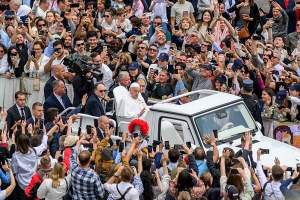 Muere el papa Francisco, el primer latinoamericano en liderar la Iglesia católica Muere el papa Francisco, el primer latinoamericano en liderar la Iglesia católica