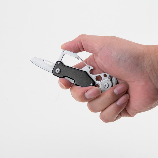 Carabiner Multi-Tool 1