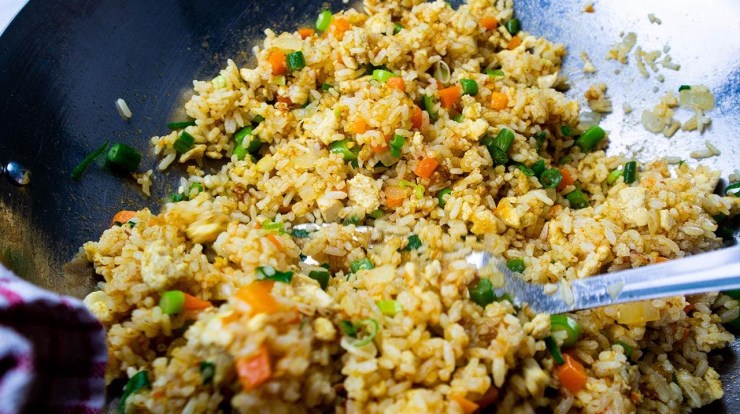 Resep Nasi Goreng Ala Solaria, Nikmat dan Praktis! Resep Nasi Goreng Ala Solaria, Nikmat dan Praktis!
