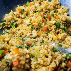 Resep Nasi Goreng Ala Solaria, Nikmat dan Praktis! Resep Nasi Goreng Ala Solaria, Nikmat dan Praktis!