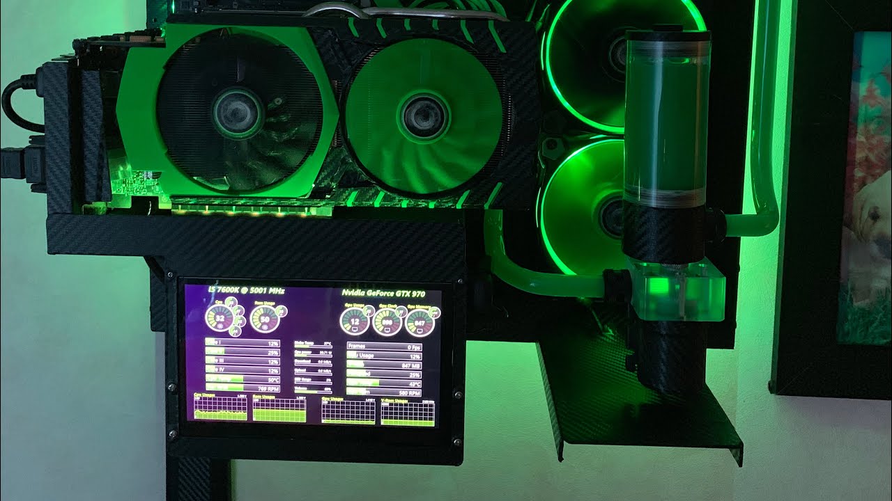 最高の PC ケースの 1 つとしてこの LCD MOD を今すぐ購入できます。 最高の PC ケースの 1 つとしてこの LCD MOD を今すぐ購入できます。